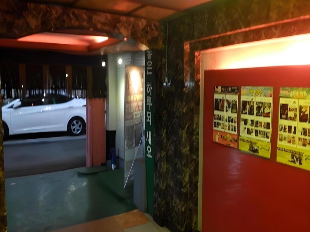 Jongro Nova Motel Seoul Exterior photo